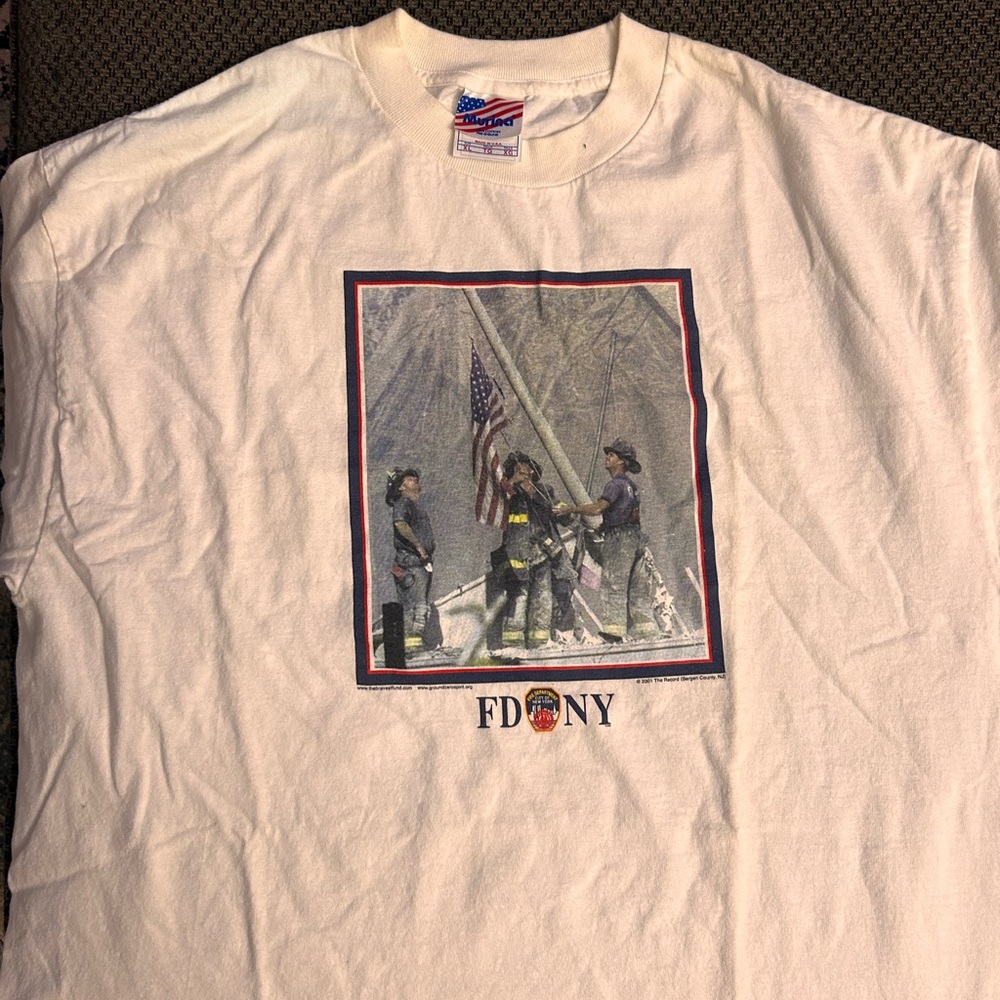 Vintage like new 9/11 NYFD shirt!!